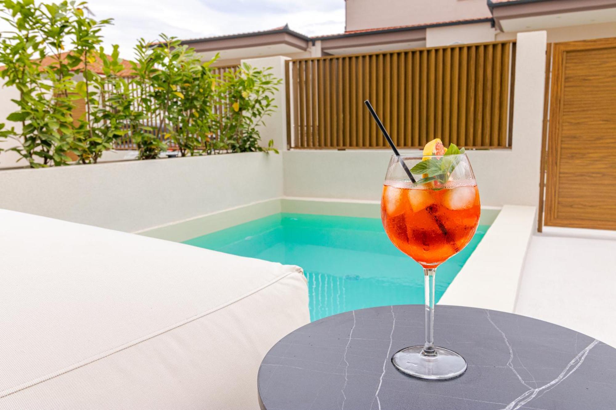 Adorno Private Suites Only Adults & Kids 12 Plus Nea Vrasna Exterior photo